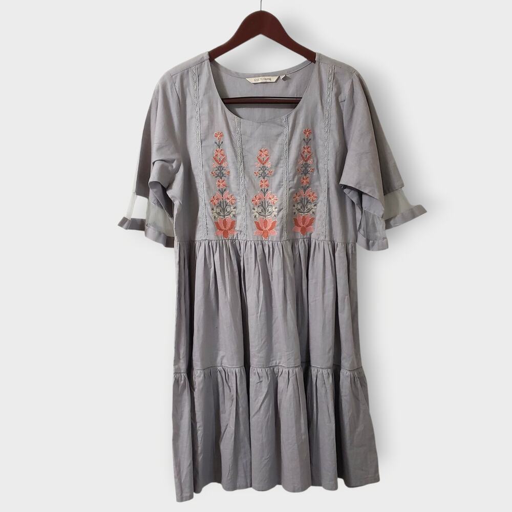 Haute‎ Curry Tiered Floral Embroidered Bell Sleeve Dress Grey Pink Sz Lg Cottage